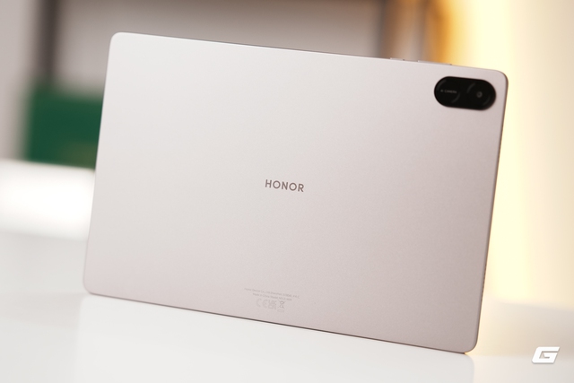 T&ocirc;i đ&atilde; mua HONOR Pad X8b v&agrave; nhận ra m&igrave;nh đang trả tiền cho sự y&ecirc;n t&acirc;m, kh&ocirc;ng phải th&ocirc;ng số - Ảnh 1.