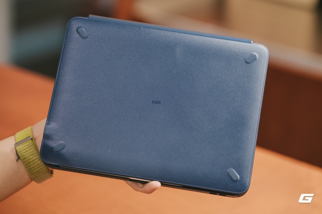 B&agrave;n ph&iacute;m th&aacute;o rời cho iPad c&oacute; pin d&ugrave;ng 2 th&aacute;ng, gi&aacute; chỉ hơn 1 triệu đồng - Ảnh 11.