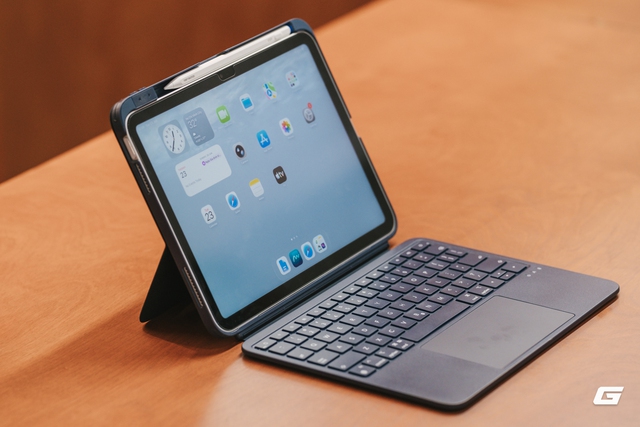 B&agrave;n ph&iacute;m th&aacute;o rời cho iPad c&oacute; pin d&ugrave;ng 2 th&aacute;ng, gi&aacute; chỉ hơn 1 triệu đồng - Ảnh 1.