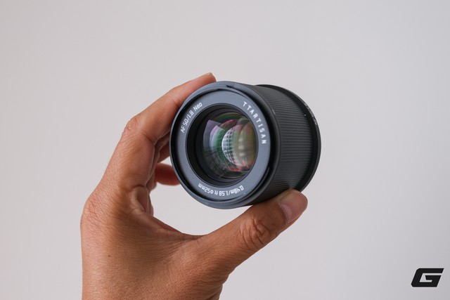 Tr&ecirc;n tay v&agrave; trải nghiệm nhanh TTArtisan AF 50mm F1.8 Neo: Ống k&iacute;nh AF Full Frame gi&aacute; chỉ hơn 2 triệu, kh&ocirc;ng biết phải đ&ograve;i hỏi g&igrave; hơn- Ảnh 18.