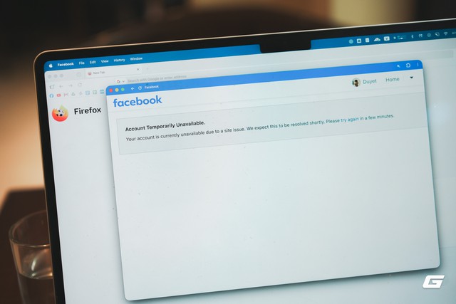 Facebook lại sập, chưa rõ nguyên nhân - Ảnh 1.