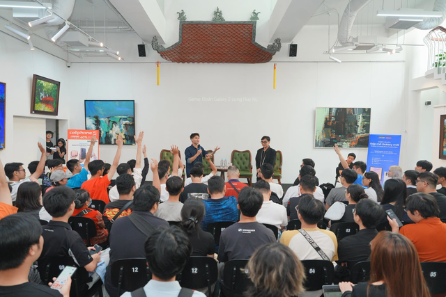 Người trẻ n&oacute;i g&igrave; về Galaxy Z8 mới? - Ảnh 1.