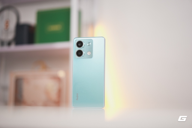 Điện thoại Xiaomi gi&aacute; chỉ hơn 2 triệu: Chip , c&oacute; 5G, pin  - Ảnh 2.