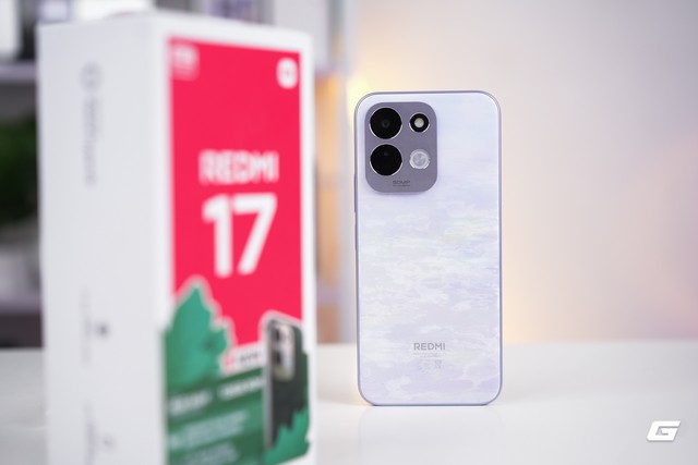 Chiếc điện thoại gây tranh cãi của Xiaomi - Ảnh 1.