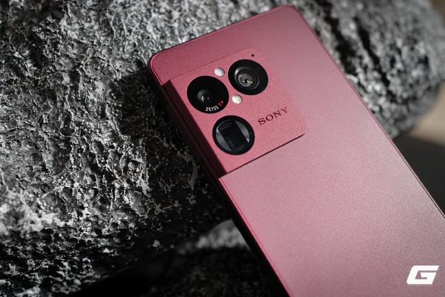 Sony Xperia 1 VIII: Flagship duy nhất c&ograve;n giữ jack tai nghe 3.5mm ch&iacute;nh thức l&ecirc;n kệ Việt Nam, gi&aacute; 39 triệu đồng - Ảnh 2.