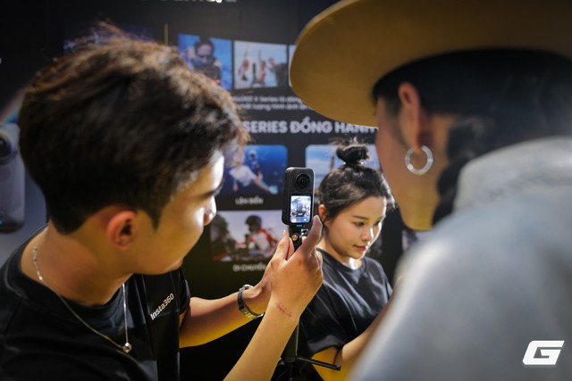 Insta360 X6 ra mắt tại Việt Nam: Camera 360 cho "chụp trước, chọn góc sau", cảm biến Sony 1/1.1 inch, quay 8K50fps, pin trâu hơn hẳn X5 - Ảnh 3.