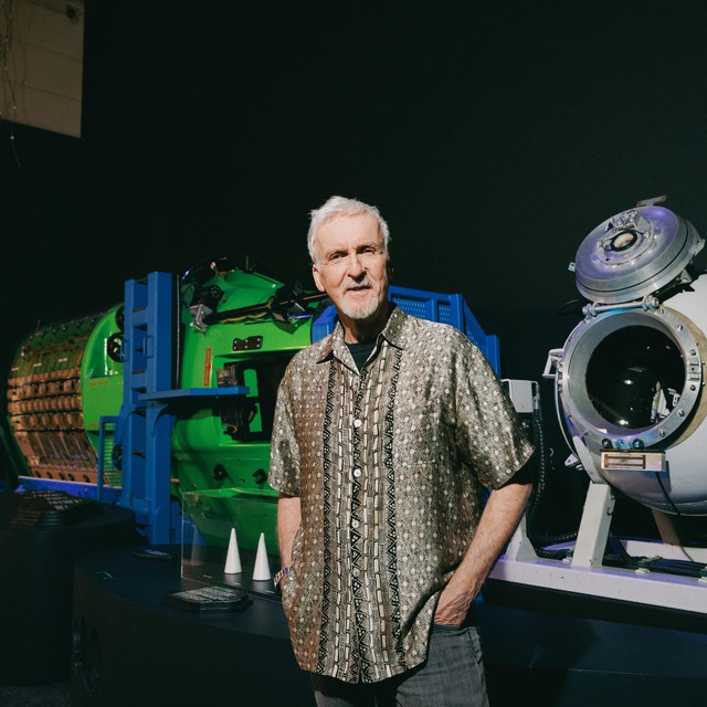 "Thuyết âm mưu" về James Cameron: Titanic và Avatar chỉ là "cái cớ" để vị đạo diễn thỏa sức lặn biển? - Ảnh 1.