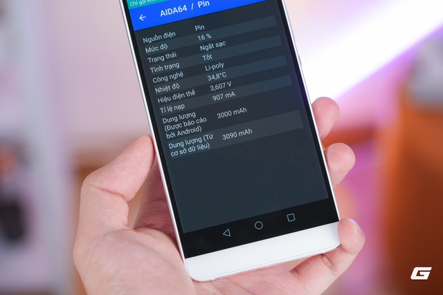 Nhìn lại HONOR 7i, điện thoại tầm trung năm 2015 với camera lật độc lạ - Ảnh 12.