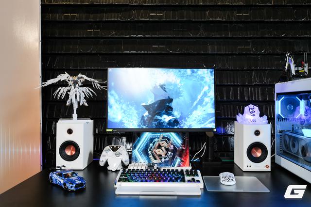  Loa kiểm âm nhắm đúng làn sóng creator, streamer và góc setup desktop đang bùng nổ - Ảnh 2.