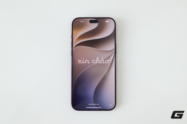 Mở hộp iPhone 18 Pro màu Bạc và iPhone 18 Pro Max Burgundy chính hãng Việt Nam trước giờ mở bán - Ảnh 17.
