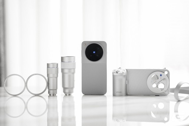 Trên tay vivo X300 Pro Max: Thiết kế nổi bật hơn, camera nâng cấp thấy rõ, cấu hình mạnh, chưa có giá ở Việt Nam - Ảnh 21.