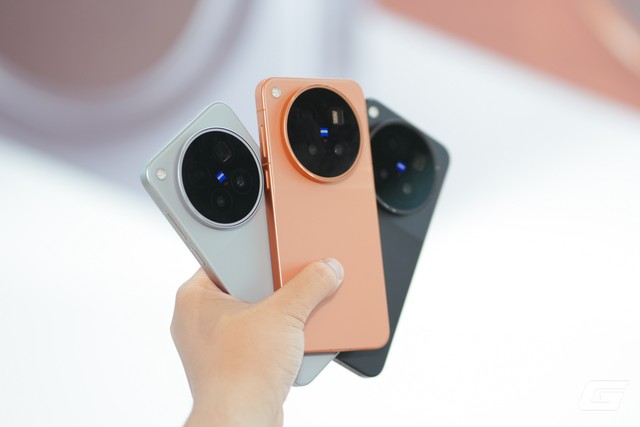 Trên tay vivo X300 Pro Max: Thiết kế nổi bật hơn, camera nâng cấp thấy rõ, cấu hình mạnh, chưa có giá ở Việt Nam - Ảnh 5.