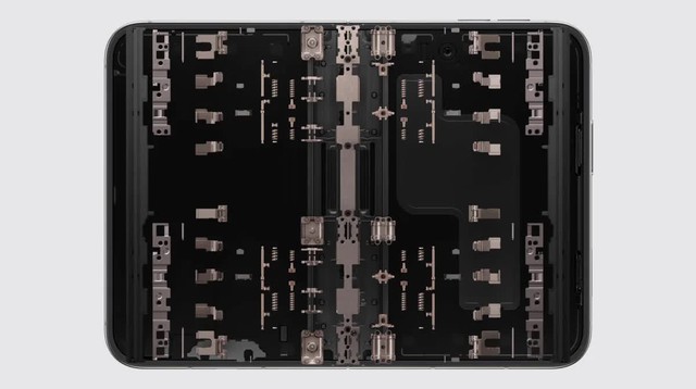 iPhone Duo v&agrave; 13 thứ lần đầu xuất hiện tr&ecirc;n một chiếc iPhone - Ảnh 6.