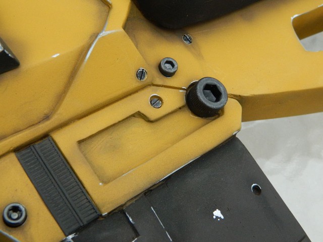 Ngắm mô hình súng Borderlands đẹp hơn trong game