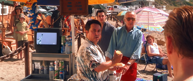 
Màn cameo đầu tiên của ông trong một phim điện ảnh Marvel là vai người bán món hot dog trong X-Men năm 2000

