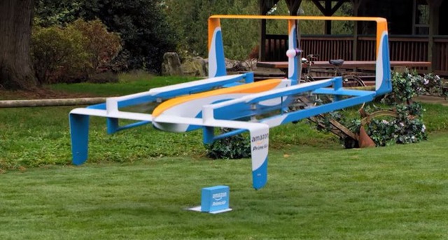 
Chiếc drone chở hàng đang trong quá trình nghiên cứu của Amazon.
