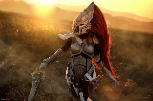 
Cosplay Howling Banshee trong Warhammer 40K: Dawn of War III
