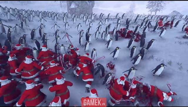 
Trận chiến giữa 4000 ông già Noel và 11000 con chim cánh cụt
