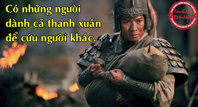 
Triệu Tử Long là mãnh tướng nổi tiếng với tích: Xông pha Trường Bản, cứu Ấu chúa.
