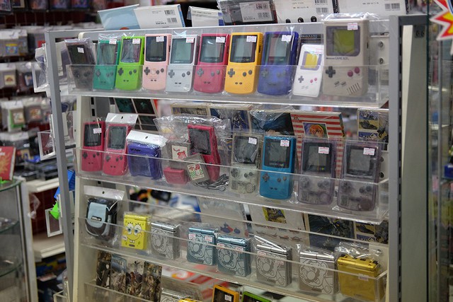 
Đủ mẫu, đủ màu sắc, có cả những phiên bản chỉ ra mắt ở thị trường quê nhà của Nintendo
