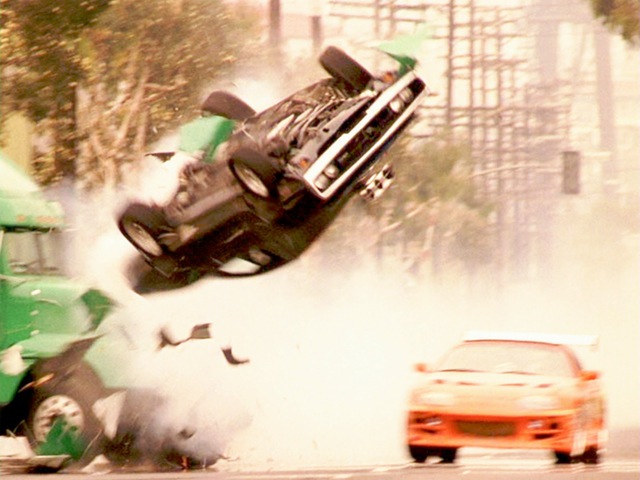 
Khoảnh khắc lật xe ngộp thở của Dom (Vin Diesel) trong The Fast and the Furious (2001)
