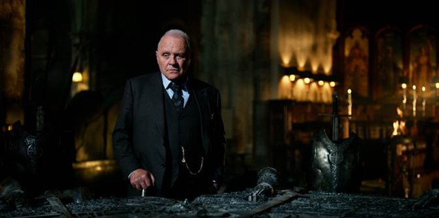 
Nam tài tử gạo cội Anthony Hopkins (Sự Im Lặng Của Bầy Cừu) cũng là bảo chứng cho nội dung lần này của Transformers: Chiến Binh Cuối Cùng.
