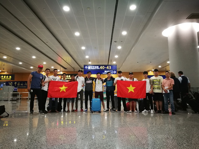 
Ahihi và Dragon – 2 đại diện của Việt Nam tại sân bay Thượng Hải Trung Quốc

