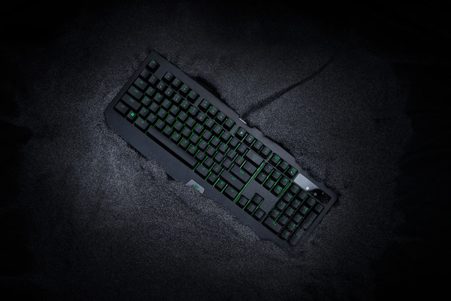 
Bàn phím cơ BlackWidow Ultimate mới của Razer vừa nhỏ gọn lại vừa có khả năng chống nước rất tốt
