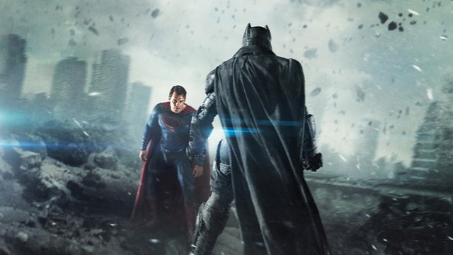 
Bom tấn gây nhiều tranh cãi&nbsp;Batman v Superman: Dawn of Justice lọt ra khỏi top 50 phim ăn khách nhất lịch sử Bắc Mỹ.
