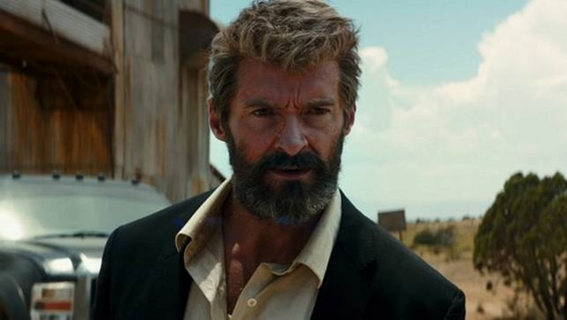 
Tạo hình tóc muối tiêu, râu ria xồm xoàm, vẻ mặt khắc khổ của Hugh Jackman trong vai Người Sói lần cuối cùng ở phần phim Logan ra mắt năm 2017.
