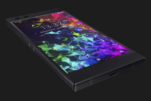 Razer Phone 2: Đẹp, mạnh nhưng vẫn thiếu cái gì đó để được gọi là smartphone gaming - Ảnh 1.