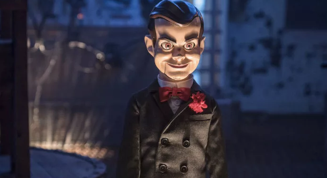 Goosebumps 2: Khuấy đảo mùa Halloween với chuyến phiêu lưu rùng rợn nhưng không kém phần thú vị - Ảnh 2.