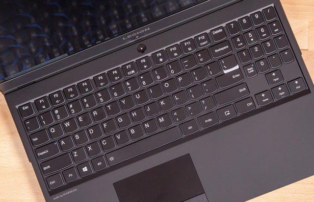 Đánh giá Lenovo Y530 - Laptop chơi game giá hợp lý, mạnh mẽ mà lại mỏng nhẹ tiện lợi - Ảnh 5.