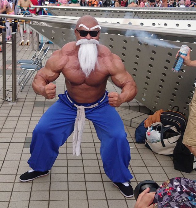 Giật mình với phiên bản cosplay Quy lão Kame bước từ trong truyện ra đời thực - Ảnh 7.