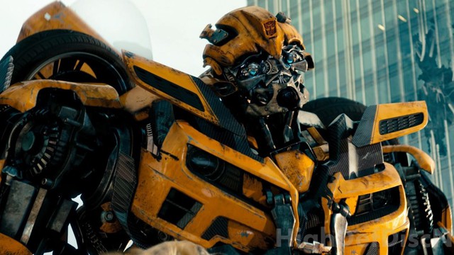 6 lý do bạn nên ra rạp để xem phim riêng của chú robot ong vàng Bumblebee - Ảnh 1.