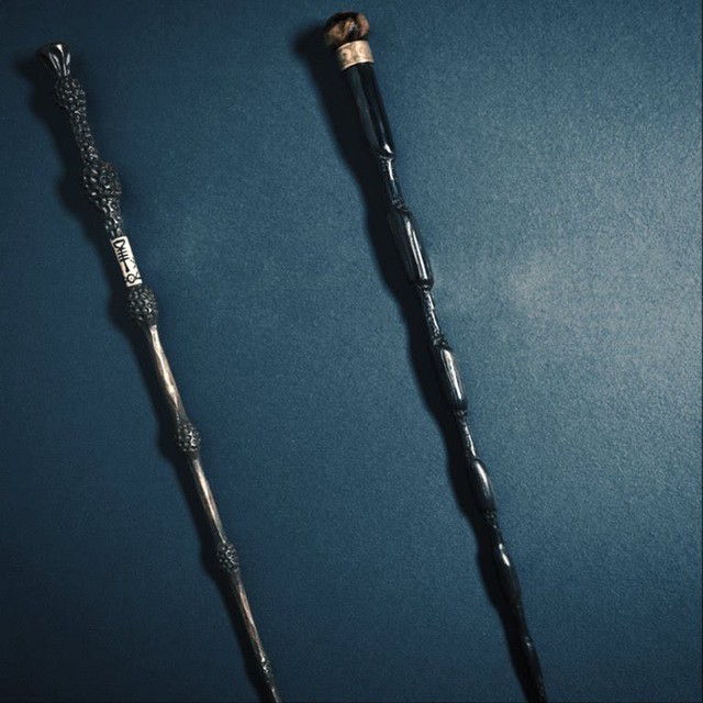 Không chỉ một, Dumbledore sẽ sở hữu tận hai cây đũa phép trong Fantastic Beasts: The Crimes of Grindelwald? - Ảnh 3.
