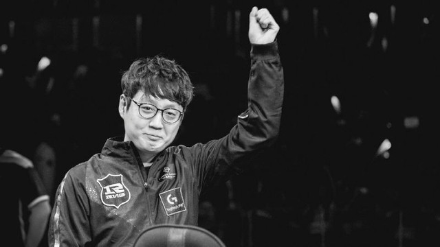 Super Team KT Rolster chính thức chia tay cái tên đầu tiên, SKT Mata sẽ ra mắt ở mùa giải 2019? - Ảnh 2.