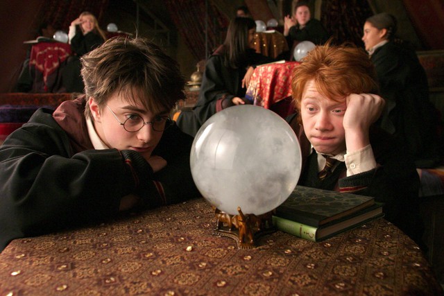 Harry Potter: Làm phù thủy đâu có sướng, nhìn 15 môn mà họ phải học ở trường Hogwarts là biết khổ rồi - Ảnh 8.