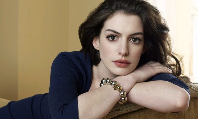6 reasons why Anne Hathaway became the most hated actress in Hollywood - Photo 6.