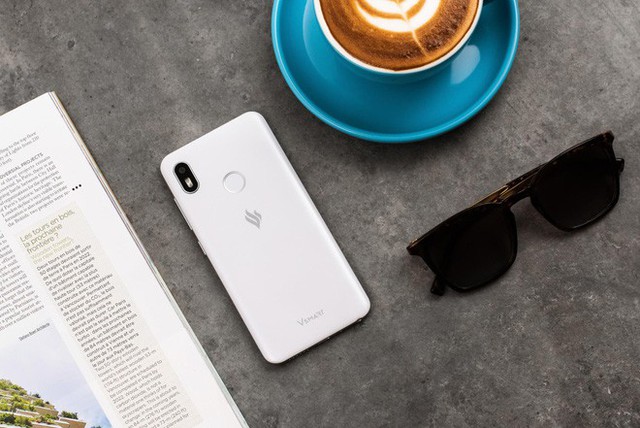 Smartphone Vsmart ra mắt với giá từ 2.5 đến 6.3 triệu, cạnh tranh trực tiếp với điện thoại Trung Quốc - Ảnh 4.