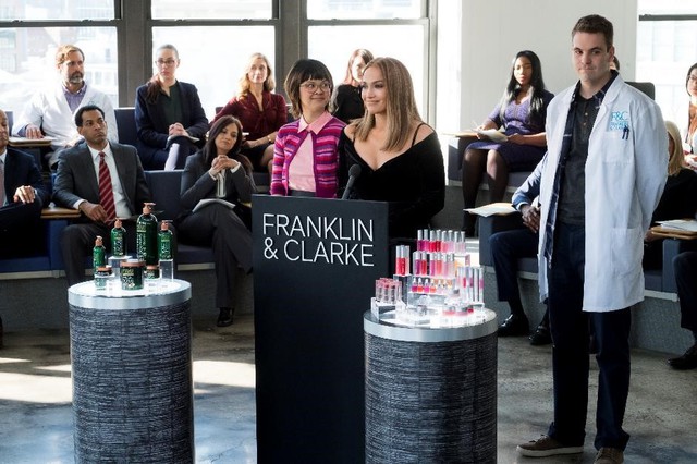 Second Act: Câu chuyện hài hước về Nàng Lọ Lem thời hiện đại - Ảnh 2.