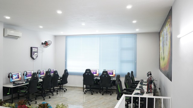 Một vòng Moon Light Gaming - Cyber chục tỷ đồng sử dụng cấu hình khủng sắp mở cửa - Ảnh 4.