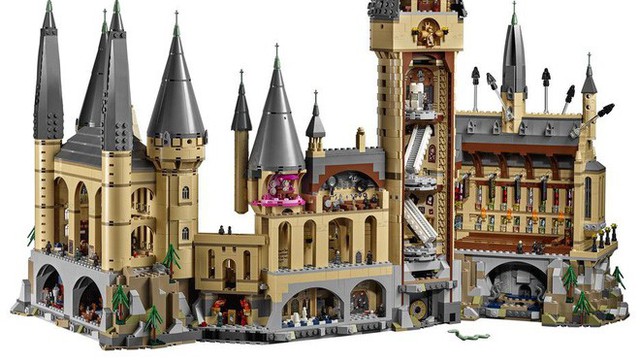Chiêm ngưỡng bộ Lego Hogwarts 6020 mảnh khiến fan Harry Potter mê mẩn, giá bán hơn 10 triệu đồng - Ảnh 2.