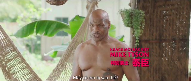 Mike Tyson khoe vẻ nam tính, vạm vỡ bên dàn mỹ nhân châu Á đầy nổi loạn nhưng không kém phần gợi cảm