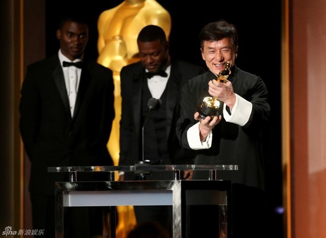 Thành Long là nghệ sĩ Trung Quốc duy nhất nhận tượng vàng Oscar danh giá