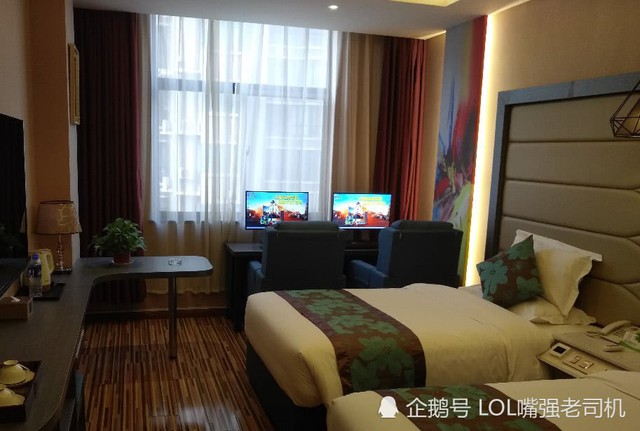 
Mô hình quán Net kiêm khách sạn đang rộ lên tại Trung Quốc
