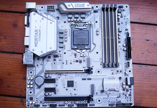 Tổng quan về mainboard MSI B360M Mortar Titanium.