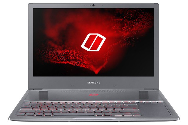 
Odyssey Z được giới thiệu tại Bắc Kinh, Trung Quốc một sự kiện của Intel
