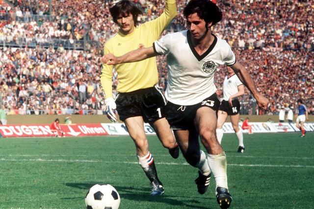 Bóng đá Đức sẽ khổng thể có được chức vô địch Euro 1972 và World Cup 1974 nếu không có Muller