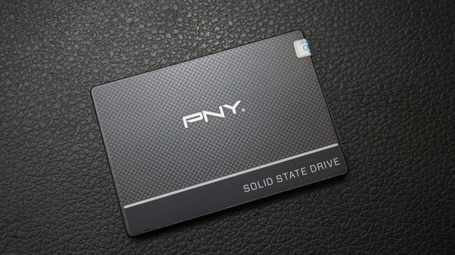 Trên tay cặp đôi tốc độ cao giá siêu hợp lý của PNY cho game thủ Việt: SSD CS900 và thẻ nhớ Elite - Ảnh 1.